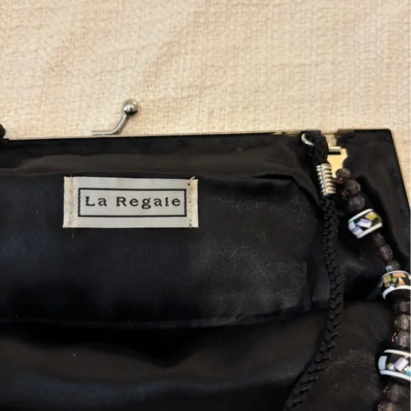 Le Régale Embroidered Floral Beaded Clutch with Beaded Strap & Clasp Close - Picture 8 of 8